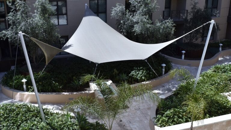 hotel-courtyard-shade-structures